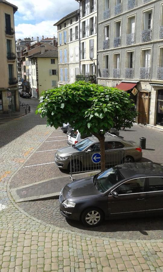 Le Sultan Du Theron 1Er Etage Daire Le Puy-en-Velay Dış mekan fotoğraf